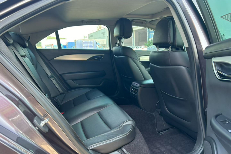 凯迪拉克ATS-L 2017款 28T 时尚型中控内饰7002