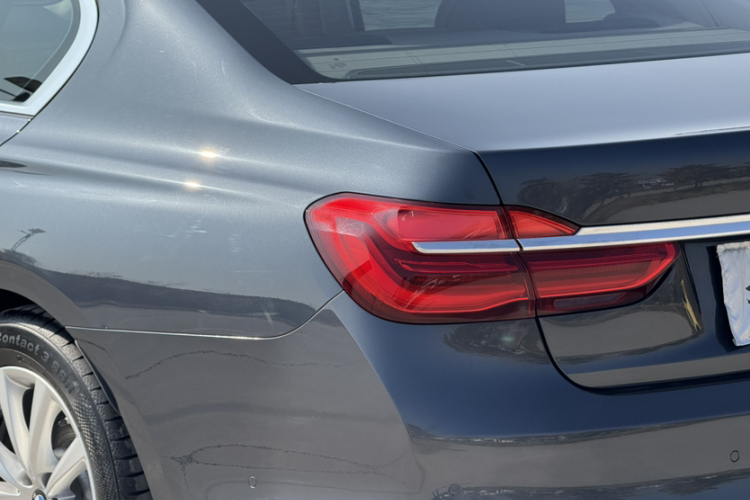 宝马7系 2016款 730Li 豪华型车身外观6005