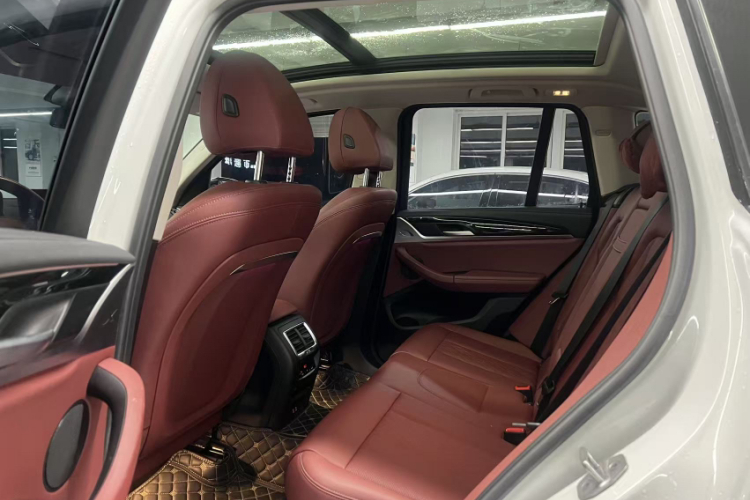 宝马X3 2022款 改款 xDrive25i M运动套装局部细节22