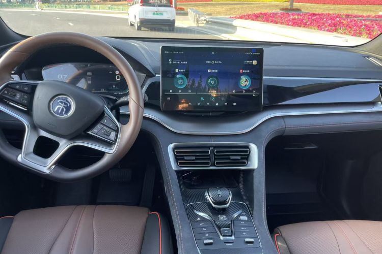 比亚迪 宋PLUS 2020款 1.5T 自动旗舰PLUS中控内饰7004