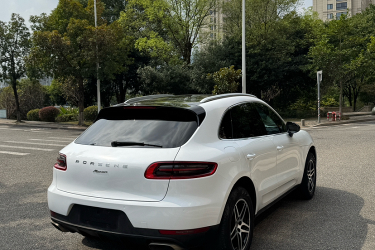 保时捷 2017款  Macan 2.0T车身外观6005