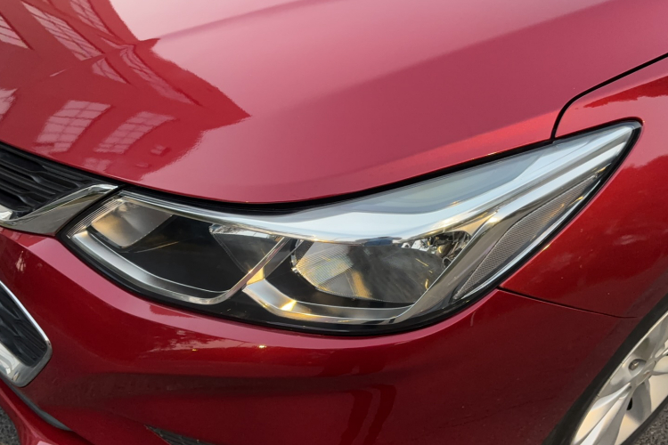 雪佛兰 科鲁兹 2018款 320 自动先锋天窗版车身外观6002