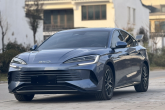 比亚迪 海豹07 DM-i 2025款 DM-i 1.5L 125km 豪华型