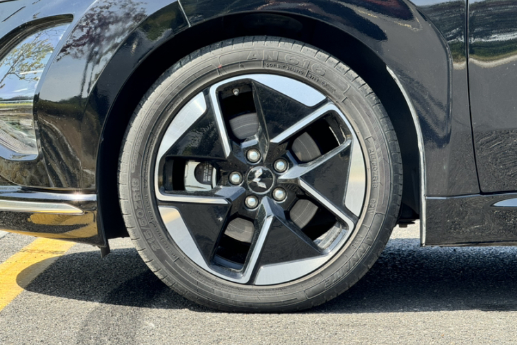 五菱汽车 五菱星光 2023款 150 进阶版车身外观6007