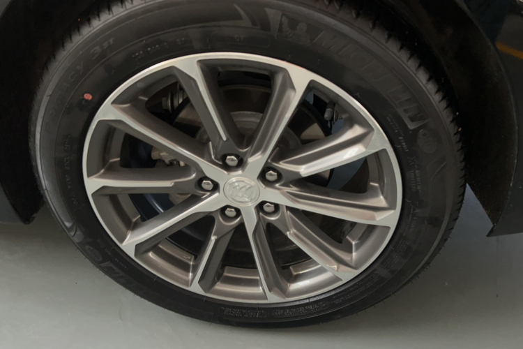 别克 君越 2021款 652T 豪华型车身外观6006