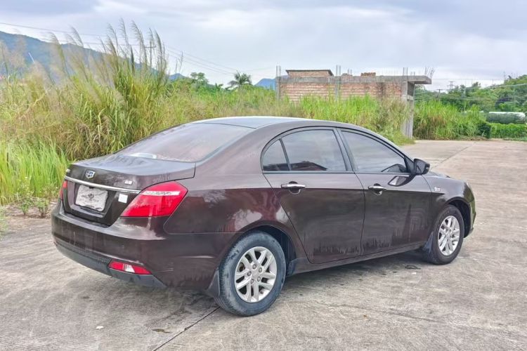 吉利汽车 帝豪 2017款 三厢百万款 1.5L CVT豪华型车身外观6007