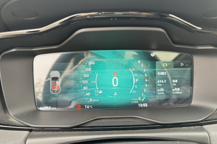 领克02 2019款 高能版 2.0T 自动两驱耀Pro版 国VI中控内饰15