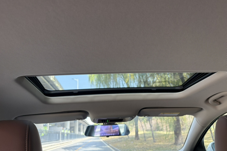 别克 君威 2019款 20T 精英型 国VI局部细节22