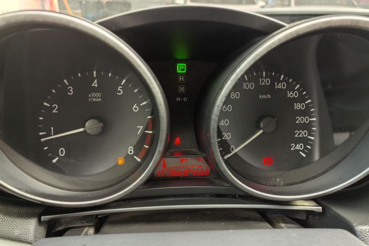 马自达3星骋 2013款 三厢 1.6L 自动精英型中控内饰15