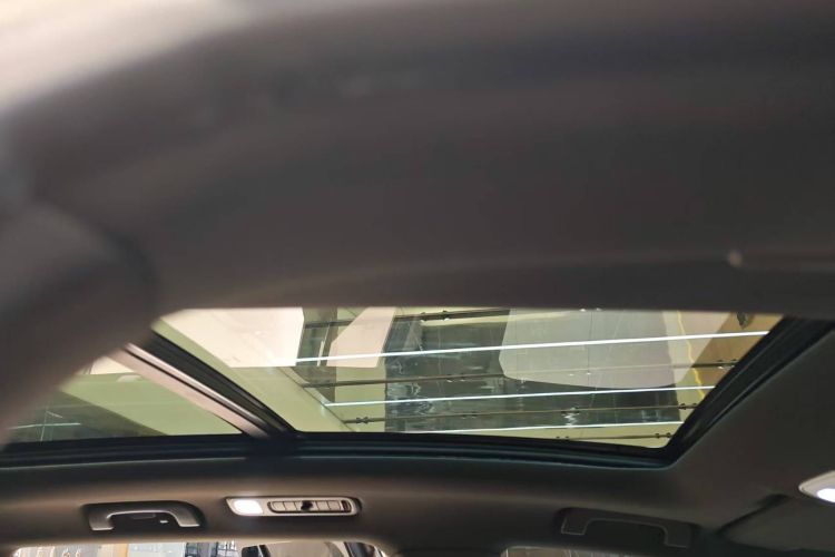 理想汽车 理想ONE 2021款 增程6座版局部细节22