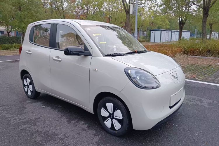 五菱汽车 宏光MINIEV 2025款 四门版 进阶款车身外观6003