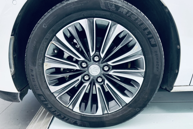 别克GL8 2021款 ES陆尊 653T 豪华型局部细节9006