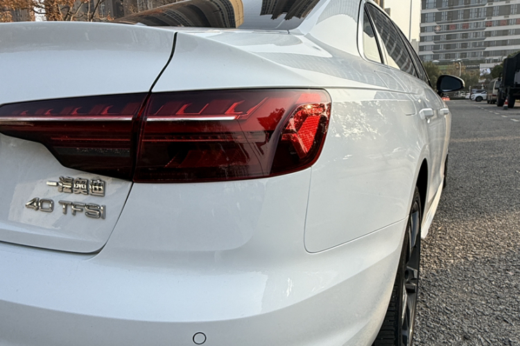 奥迪A4L 2022款 40 TFSI 时尚动感型车身外观6005