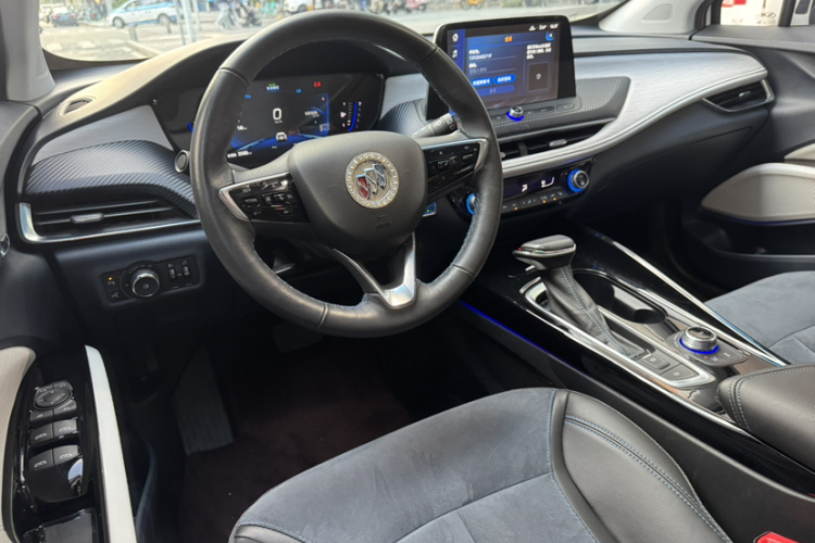 别克 微蓝6 2022款 插电混动 互联智慧型中控内饰7001