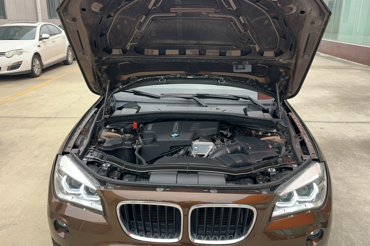 宝马X1 2014款 sDrive18i 时尚型局部细节24