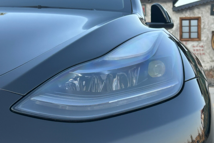 特斯拉 Model Y 2022款 后轮驱动版局部细节36