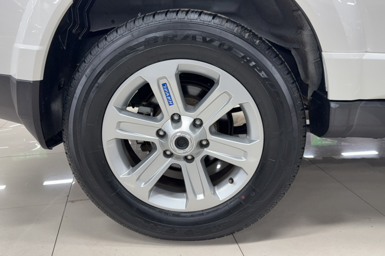 哈弗H5经典 2018款 经典版 2.0T 柴油 手动四驱尊贵型车身外观6010