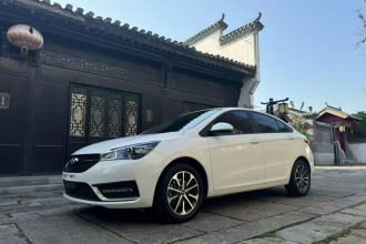奇瑞 艾瑞泽5 2021款 PRO 1.5L 手动青春版