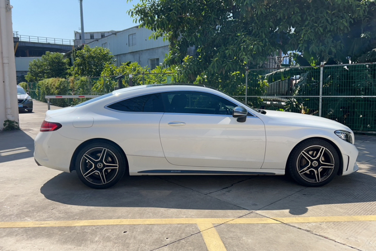 奔驰C级(进口) 2020款 C 260 轿跑车车身外观6005