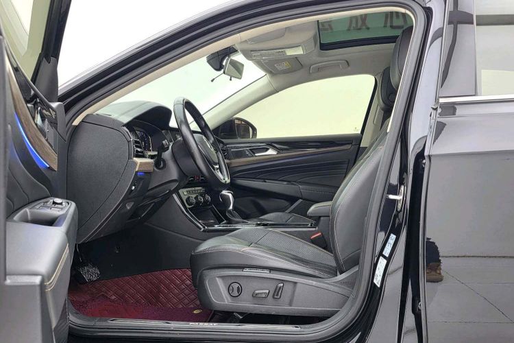 大众 帕萨特 2019款 330TSI 豪华版 国VI中控内饰7002