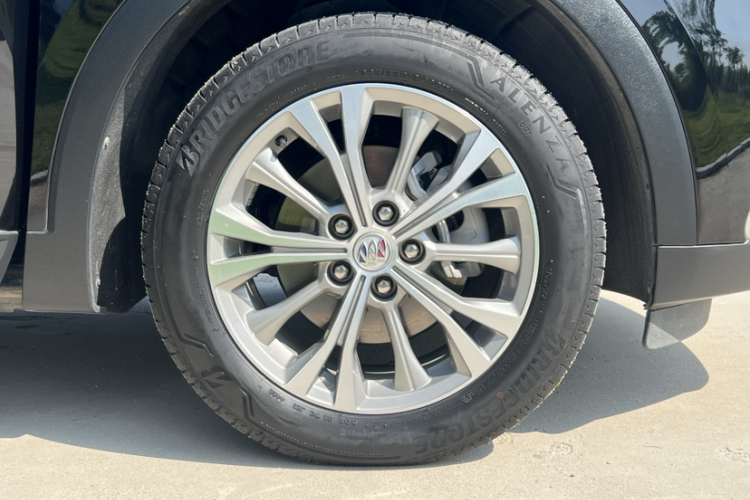 别克 2022款 昂科威Plus 652T 五座豪华型车身外观6003