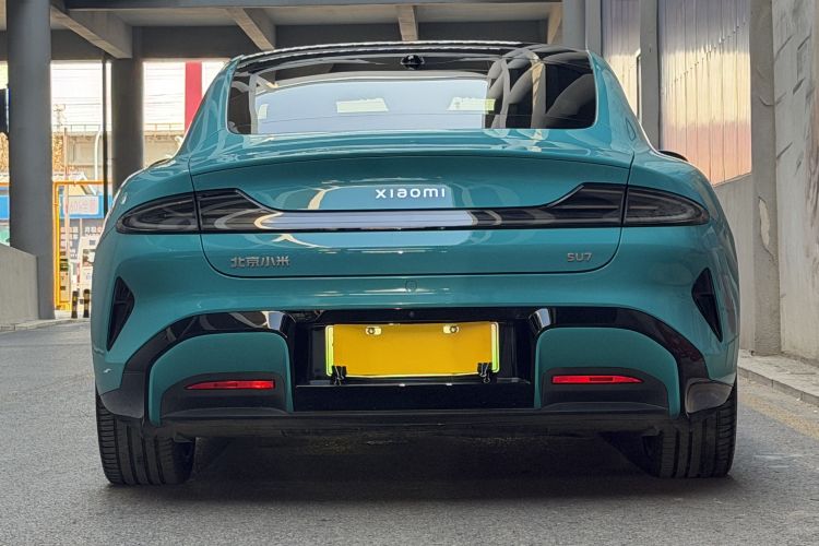 小米汽车 小米SU7 2024款 后驱标准创始版车身外观6005