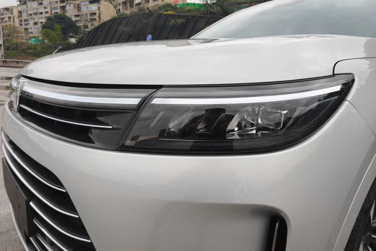 鸿蒙智行 问界M7 2024款 1.5T 后驱Plus版 5座车身外观6005