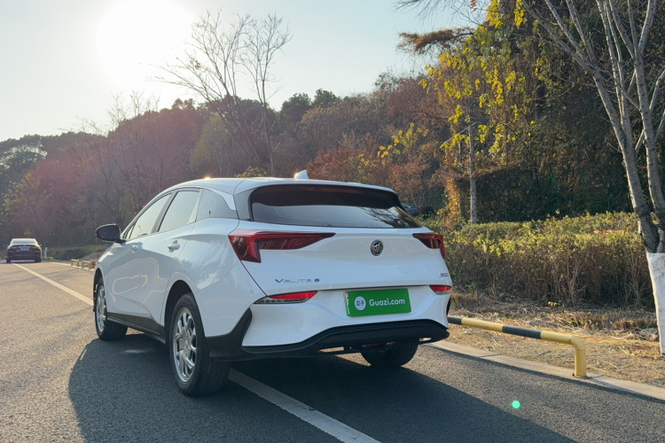 别克 微蓝6 2024款 450km 出行版车身外观6004