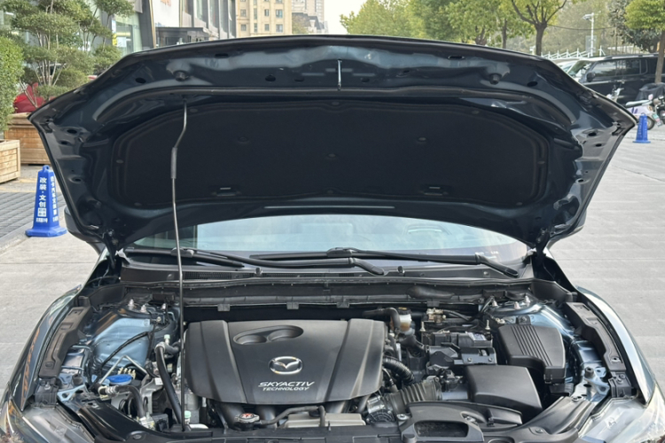 马自达 阿特兹 2018款 2.5L 蓝天尊崇版 国V车身外观6008