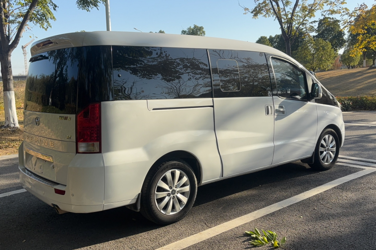 江汽集团 瑞风M5 2016款 2.0T 汽油自动公务版车身外观6004