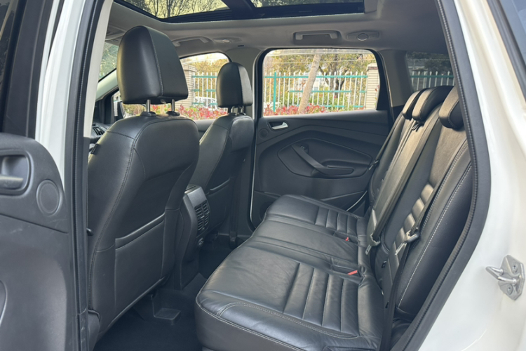 福特 翼虎 2015款 1.5L GTDi 四驱精英型中控内饰7007