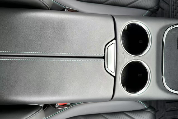 深蓝汽车 深蓝SL03 2023款 200Max增程版中控内饰7002