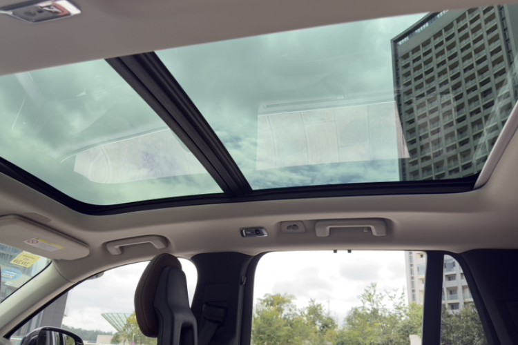 沃尔沃XC90 2018款 T6 智逸版 7座局部细节22