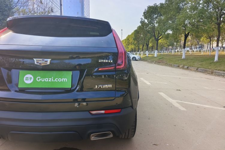 凯迪拉克XT4 2021款 28T 两驱技术型车身外观6011