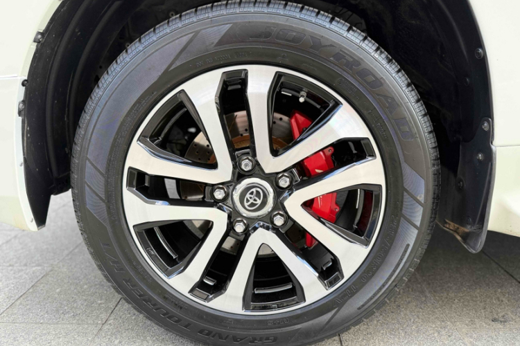 丰田 兰德酷路泽（平行进口）车身外观6008