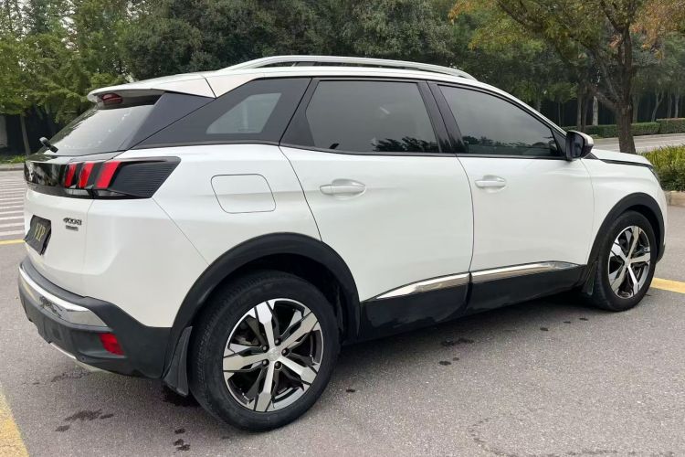 标致4008 2019款 360THP 尝先版车身外观6008