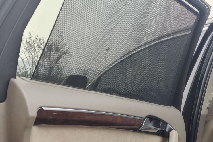 奥迪Q7 2012款 3.0 TDI 领先型局部细节9004