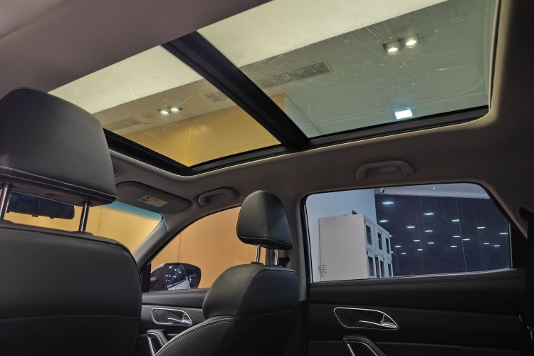 江汽集团 嘉悦X7 2020款 1.5TGDI 自动超越型中控内饰7003