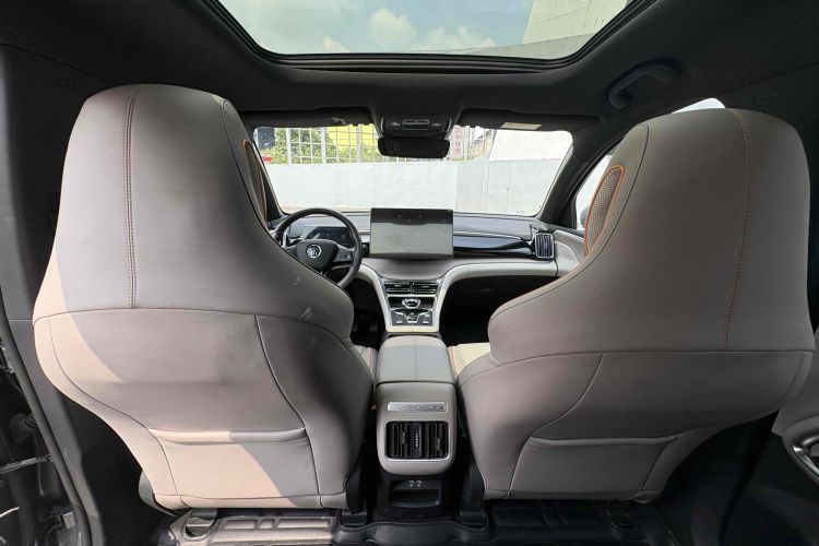 比亚迪 宋Pro新能源 2023款 冠军版 DM-i 110KM卓越型中控内饰7007