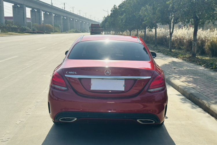 奔驰C级 2017款 改款 C 180 L 动感型运动版车身外观6008