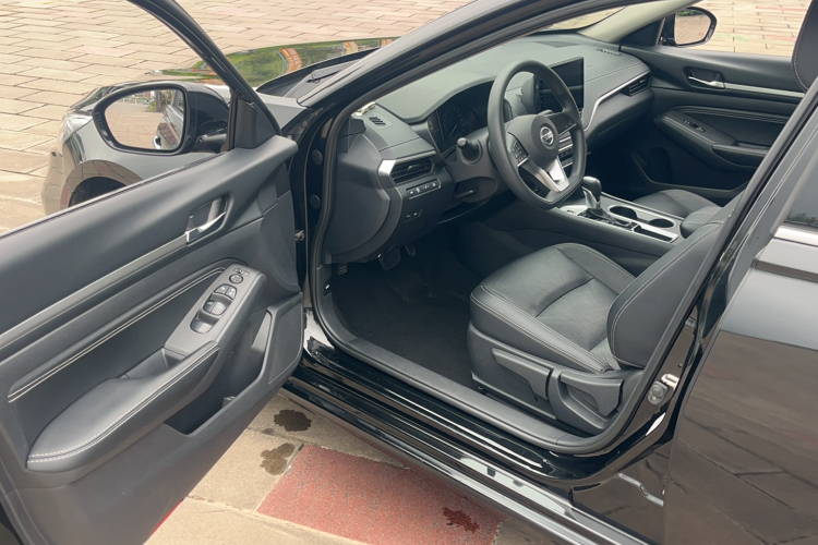 日产 天籁 2021款 2.0L XE 专享版中控内饰7007