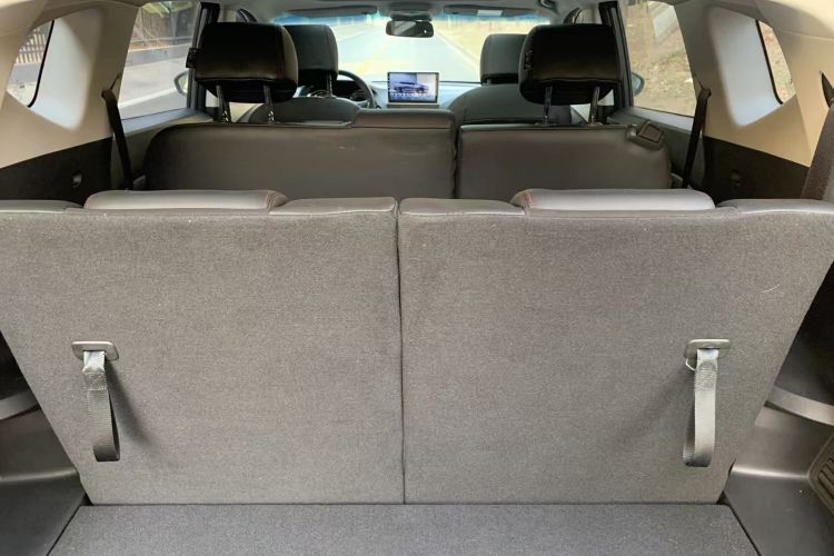 雪佛兰 沃兰多 2018款 Redline 530T 自动纵享版（5+2款） 国V中控内饰7006