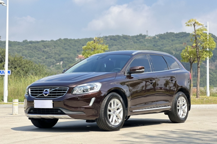 沃尔沃XC60 2017款 T5 AWD 智远版车身外观6009