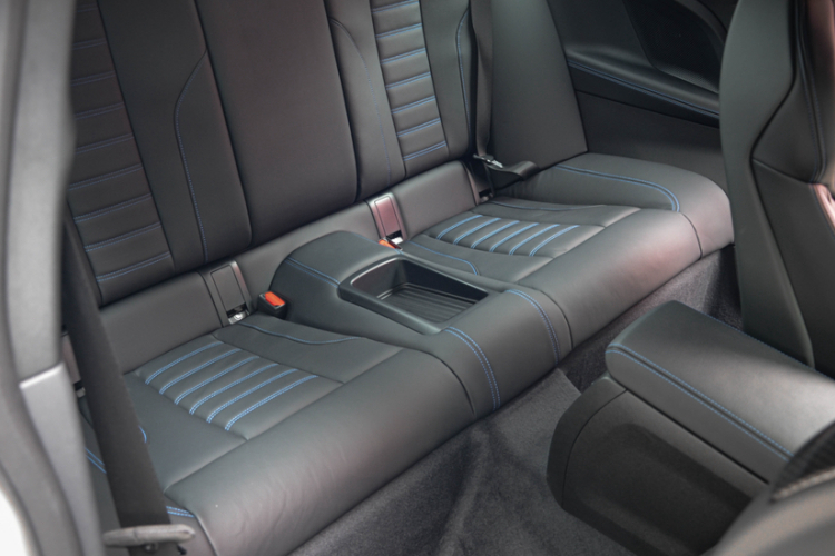 宝马M2 2023款 M2中控内饰7011