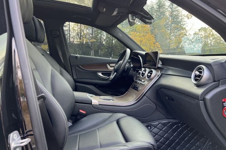 奔驰GLC 2020款 GLC 260 L 4MATIC 豪华型中控内饰7008