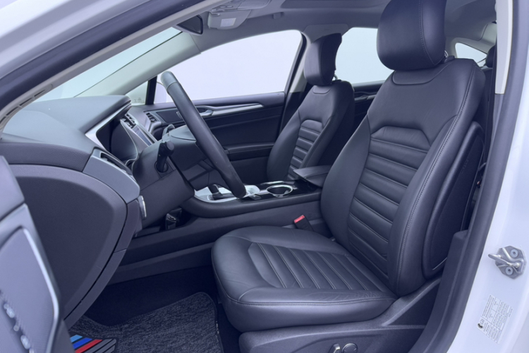 福特 蒙迪欧 2013款 1.5L GTDi180时尚型局部细节19