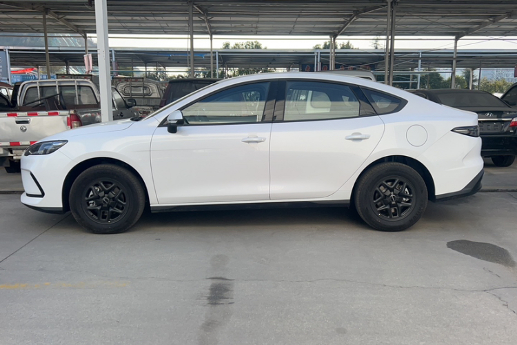 比亚迪 海豹05 DM-i 2026款 DM-i 128KM豪华型车身外观6002