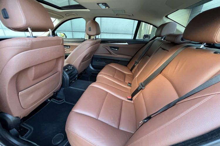 宝马5系 2017款 525Li 领先型局部细节9003