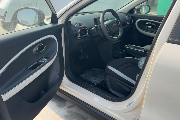 江淮钇为 钇为3 2025款 330km 自由版中控内饰7002