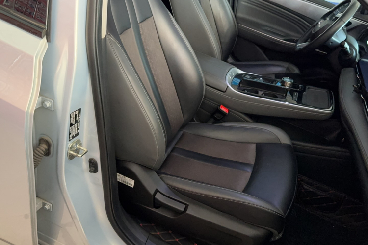 埃安 AION S Plus 2022款 80 科技版局部细节41